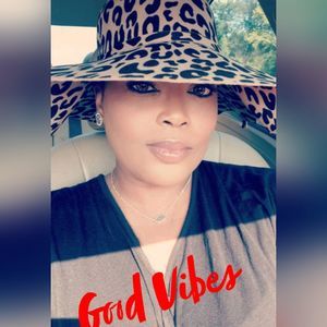 Meet your Posher, Lanedra